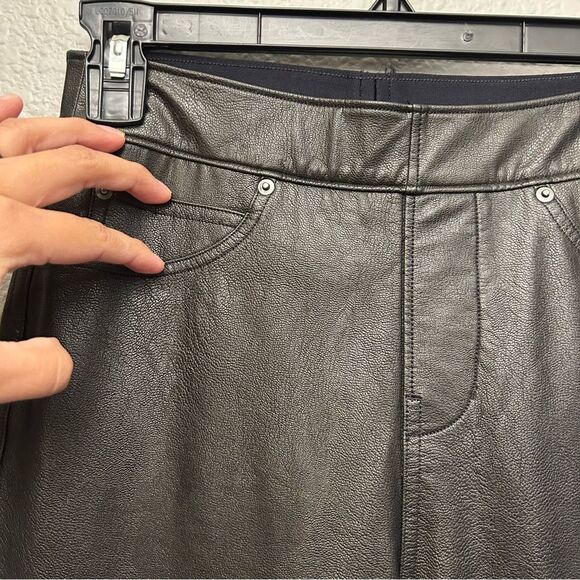 Spanx Leather-Like Ankle Skinny Pant Luxe Black Size XS TP - Picture 15 of 16